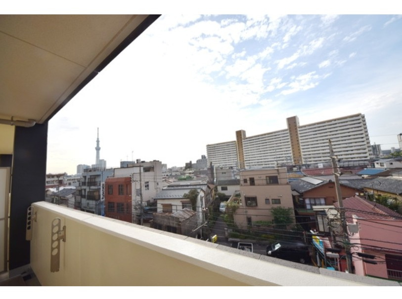 ブリスキューブの展望