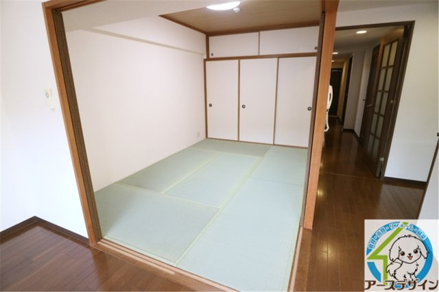 プラザハイツ二ツ屋B棟の和室|※パース写真
