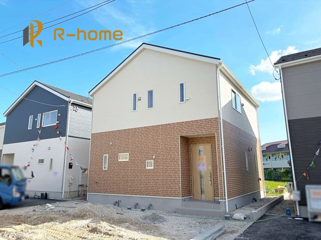 土浦市中村南第11　新築戸建て　2号棟の外観|ご予約を頂ければ、『平日』はもちろん『早朝』や『夜間』もご見学可能です♪お気軽にお申し付けください♪