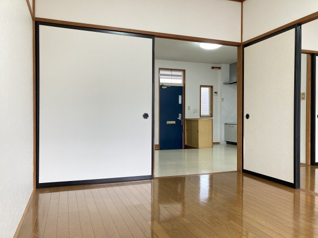 ユートピアサフラワの洋室|別室写真