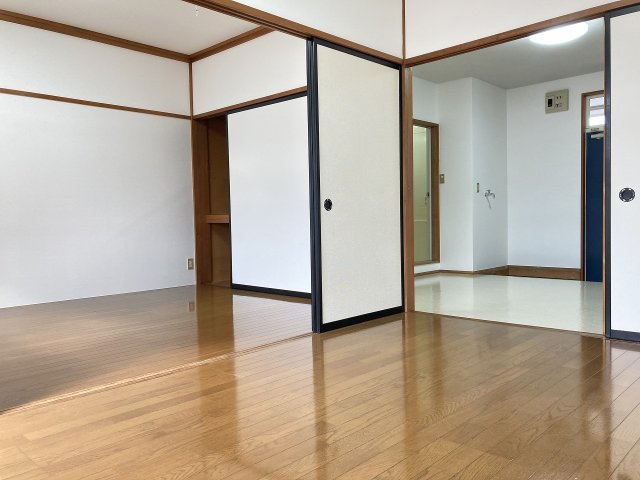 ユートピアサフラワの内装