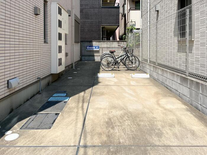 ノエル高砂の駐車場