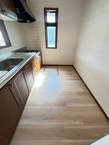 貸家　西宮市甑岩町の居間・リビング