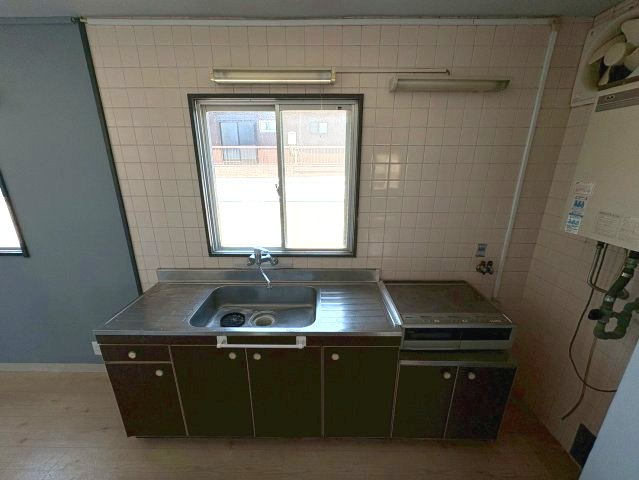 メビウス道明寺レジデンス東館のキッチン