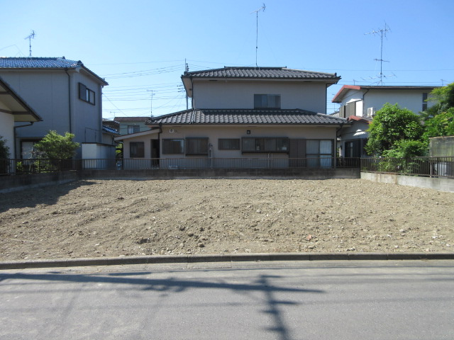 【仲介手数料無料】新築戸建　熊谷市肥塚484-4（全1棟）の前面道路含む現地写真