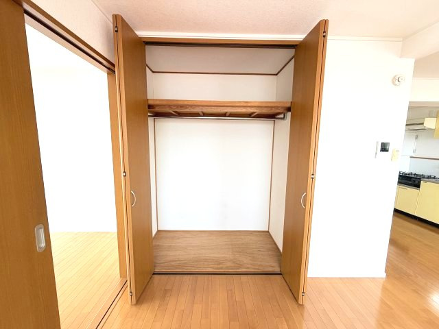 六甲グロリアハイツの収納
