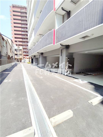 【駐車場】 | セレニテ阿波座ミラク