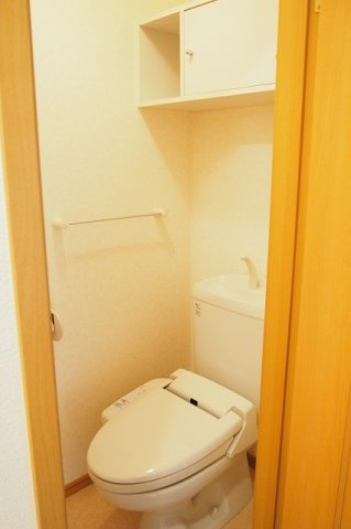 ベル・ソレイユＤのトイレ|清潔感のあるトイレです