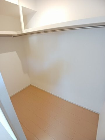 ブルー　アイランド川津Ⅰの収納|たっぷりとした収納スペースです