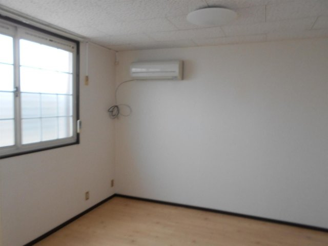 ウインディア屋島の居間・リビング
