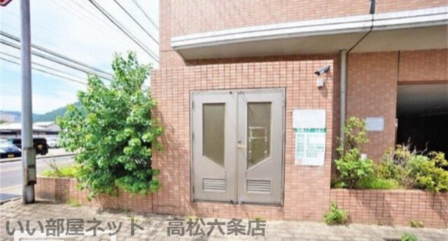ロゼ三条の外観