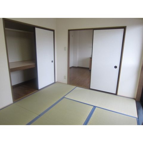 フォブール新居の和室