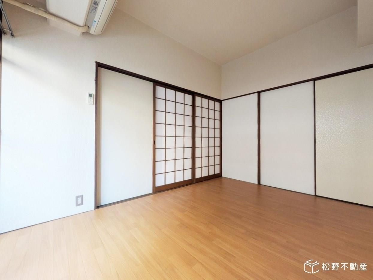 コンフォール錦町の洋室