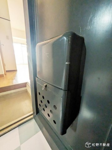 コンフォール錦町の玄関