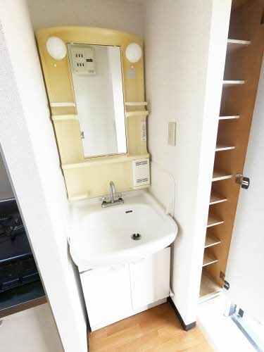 コーポソレイユの独立洗面台