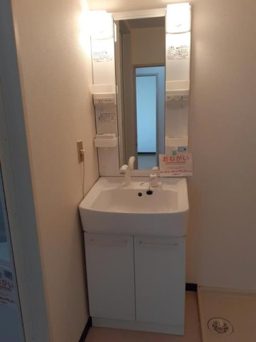 マリッチ溝渕Ⅰの洗面所|コンパクトで使いやすい洗面所