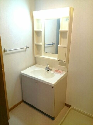 コスモハイツ　Ｃの洗面所|洗面所です