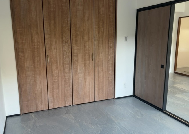 【子供部屋】 | ライオンズガーデン相模原 | 子供が何人でも年齢によっては、受験時にしっかり壁のある個室があった方が良い場合もあります。難しい問題ですが、兄弟の人数や、性別や年齢差によって状況が異なりますので、数年後のこともしっかり考えましょう。