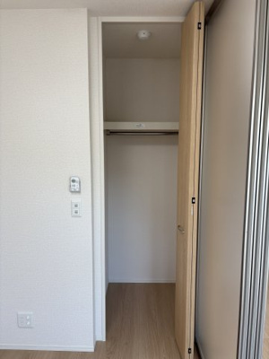 【収納】 | ベルヴィオラ西深津 | クローゼット