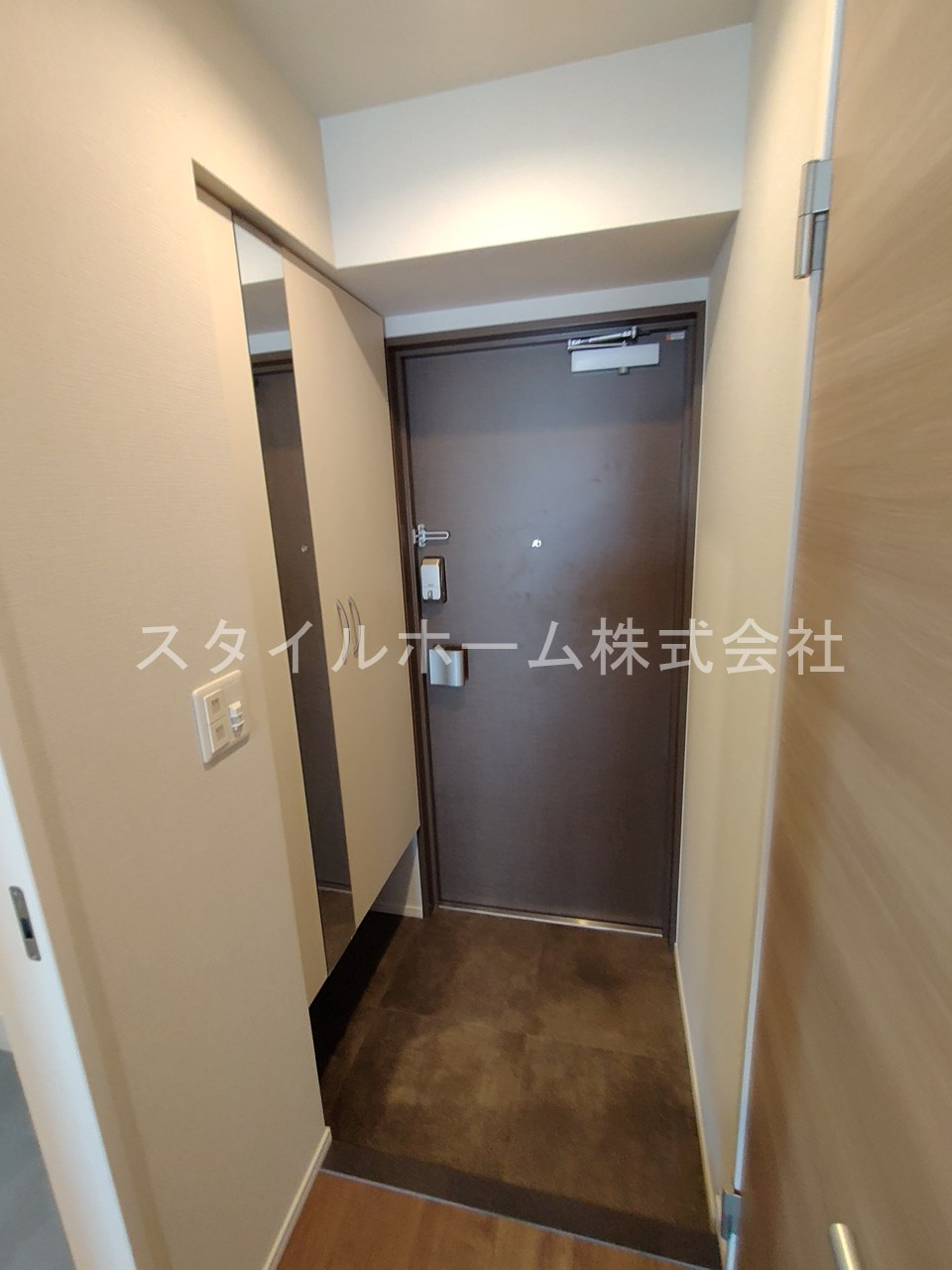 ＣＡＳＡ９９の玄関|別部屋写真です。