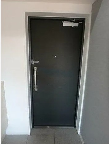 スカイエスタの玄関