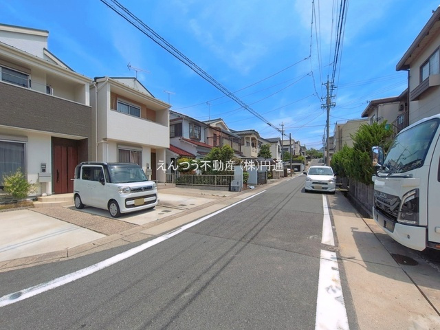 ハートフルタウン白沢町の前面道路含む現地写真