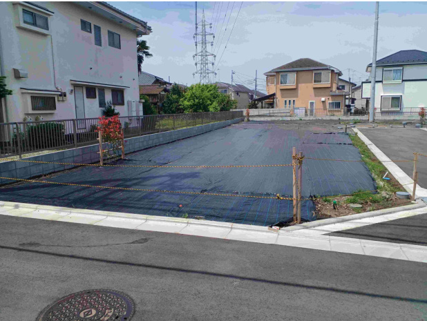泉区中田南1丁目 新築戸建 5488.25万円の前面道路含む現地写真
