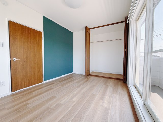 【中古戸建】児玉郡上里町大字嘉美の洋室|■2階洋室｜子供部屋のメリットは「自立心を養うことができる」「自分で整理整頓できるようになる」そして、お子様が成長した際には「プライバシーを確保できる」といい事だらけ♪