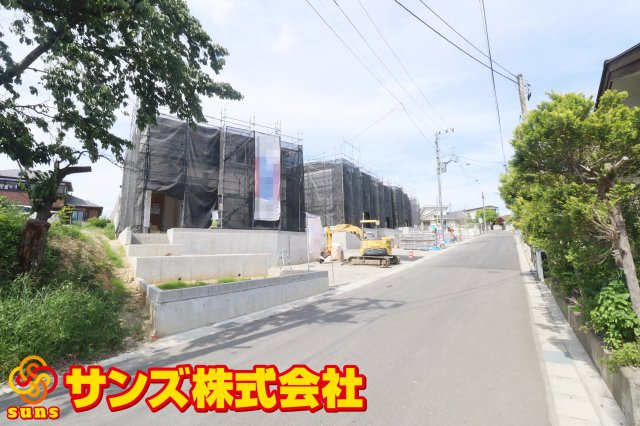 郡山市菜根３丁目　　　３号棟　　　桜小学校、郡山第３中学区の外観|南西側から見た区画全体
