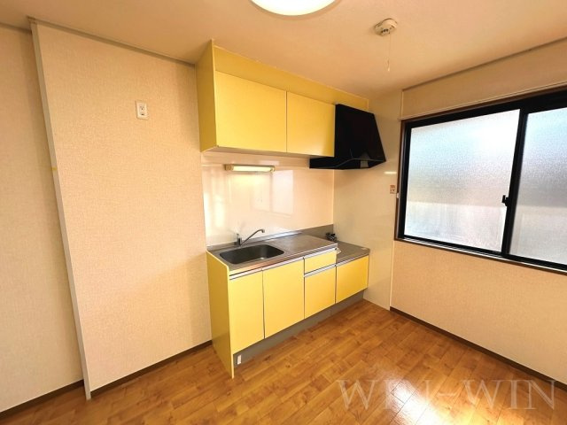パークハウス鷹丘 D棟のキッチン|イメージ（同建物内別部屋の写真です）