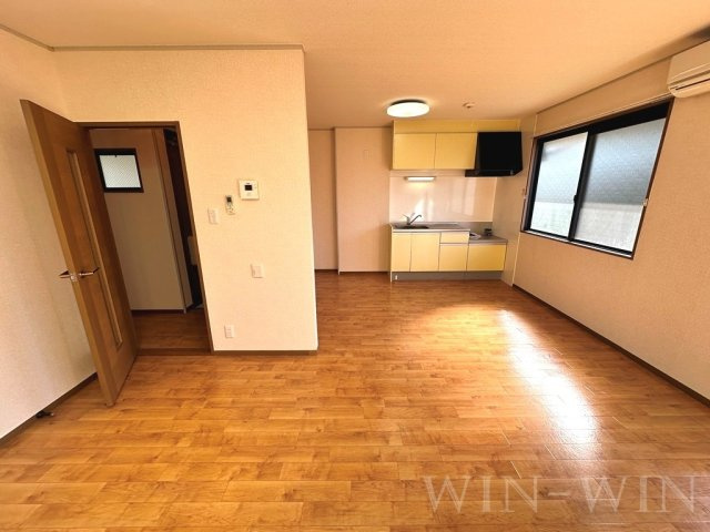 パークハウス鷹丘 D棟の居間・リビング|イメージ（同建物内別部屋の写真です）