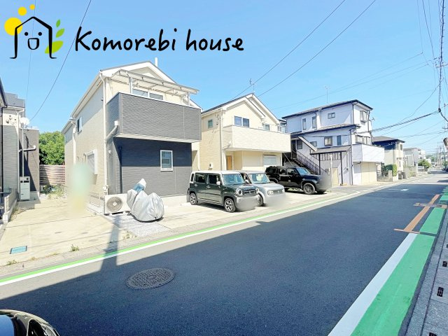 さいたま市北区吉野町2丁目　中古戸建の前面道路含む現地写真|前面道路含む現地写真です