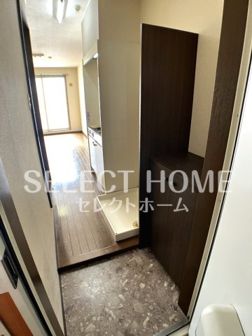 【玄関】 | メイプル羽根北 | きれいな玄関です
同型タイプ