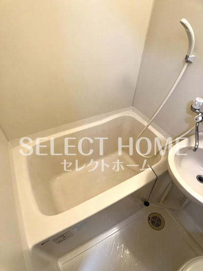 【浴室】 | メイプル羽根北 | 落ち着いた空間のお風呂です
同型タイプ