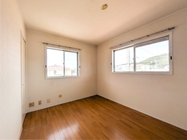 本多聞3丁目中古戸建の洋室|２階洋室約６帖