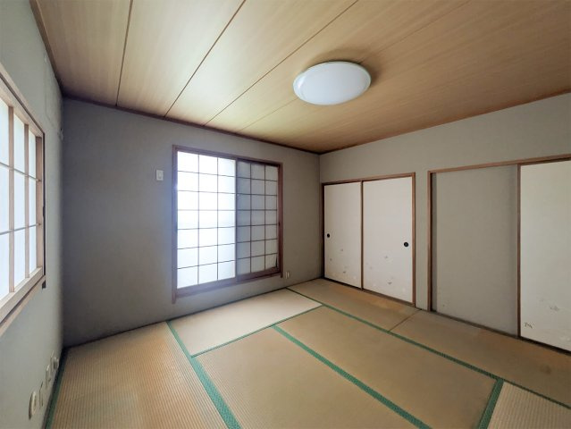 本多聞3丁目中古戸建の和室|２階和室約６帖