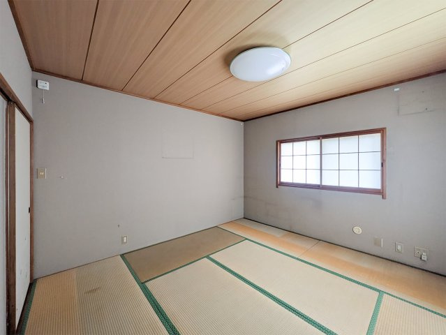 本多聞3丁目中古戸建の和室|２階和室約６帖