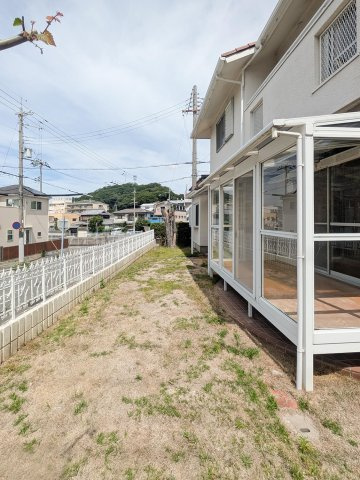 本多聞3丁目中古戸建の庭