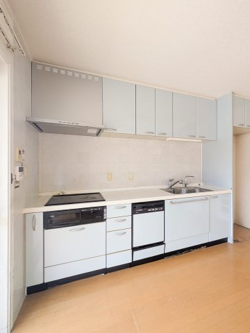 本多聞3丁目中古戸建のキッチン