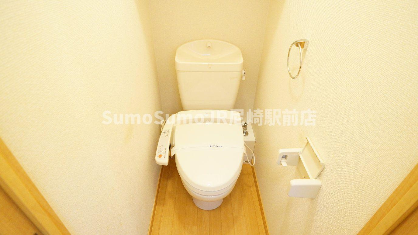 レオパレス御幣島東のトイレ|シンプルで使いやすいトイレです