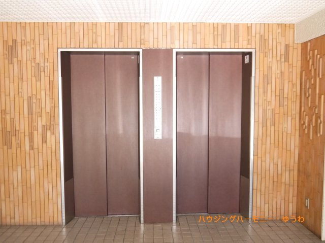 【その他共用部分】 | 蓮根ファミールハイツ１号棟 | エレベーター２基で、忙しい時間帯も安心です