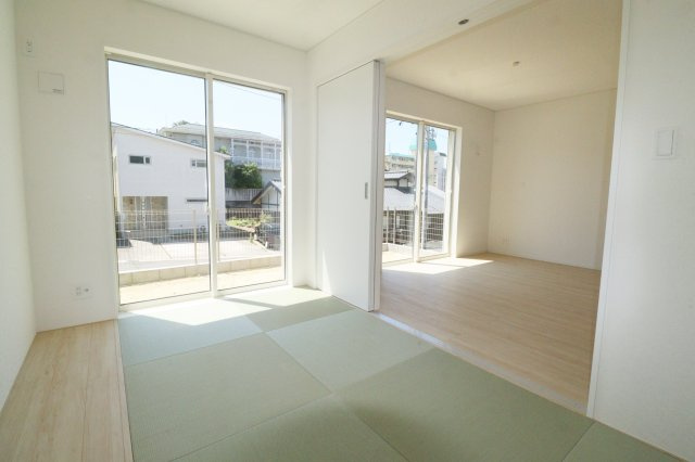 郡山市菜根３丁目　　　５号棟　　　桜小学校、郡山第３中学区の和室