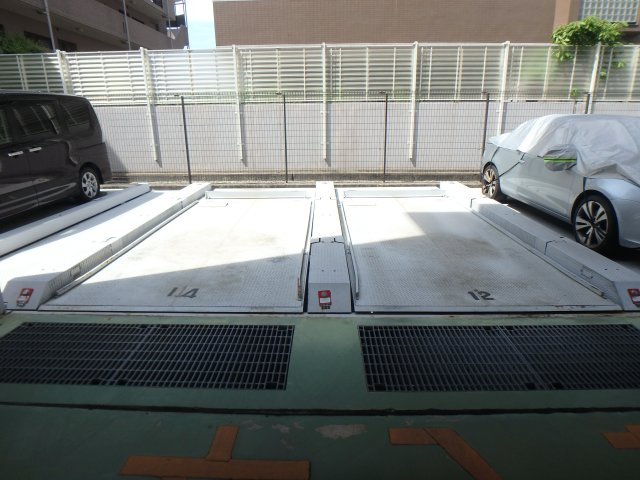 【駐車場】 | ソアール門戸荘 | 駐車場です