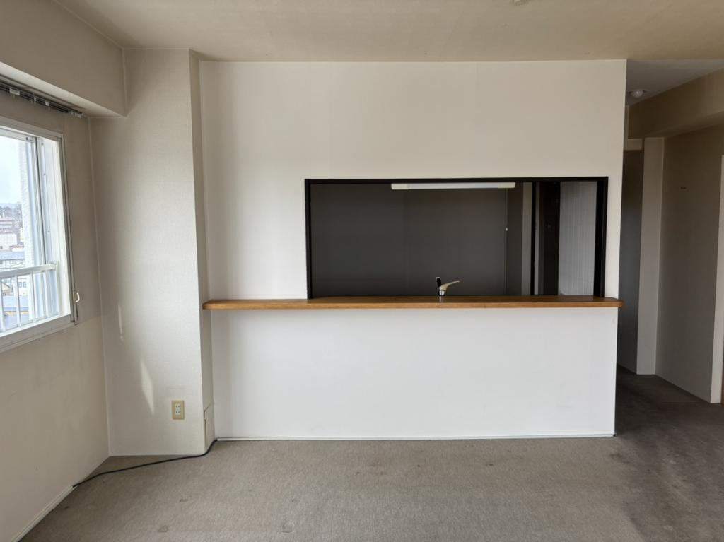 北見市山下町５丁目１番１４号　中古マンション山下町(ロジェ山下通）の居間・リビング
