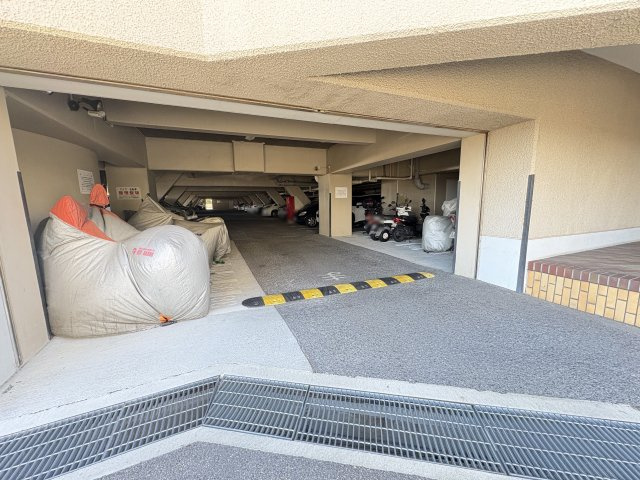 明石アーバンライフの駐車場