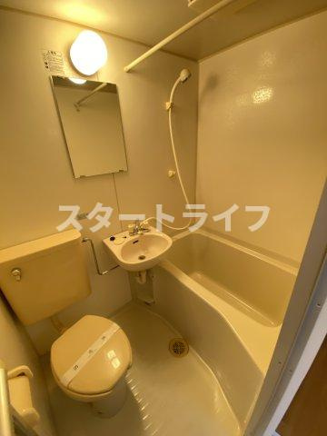大阪市東淀川区西淡路１丁目の賃貸マンションの浴室