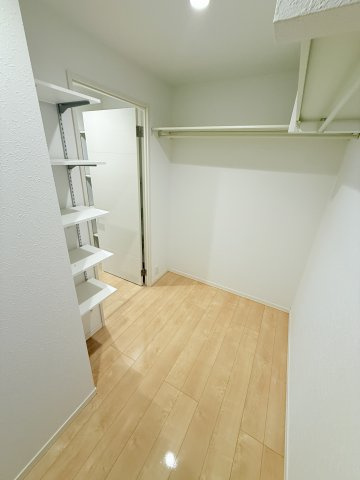 広川町川上　中古戸建の収納
