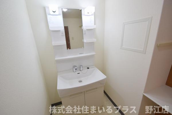 パードレ関目の洗面所