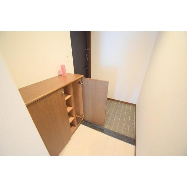 パードレ関目の玄関