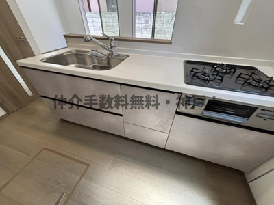 【キッチン】 | 神戸市垂水区桃山台4丁目　新築戸建A号棟　仲介手数料無料！ | キッチンでお料理をお楽しみください